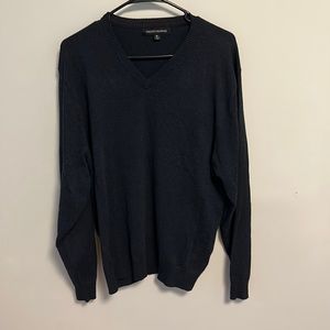 Men’s xl sweater never worn